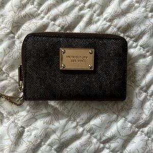 Michael Kors wristlet/wallet